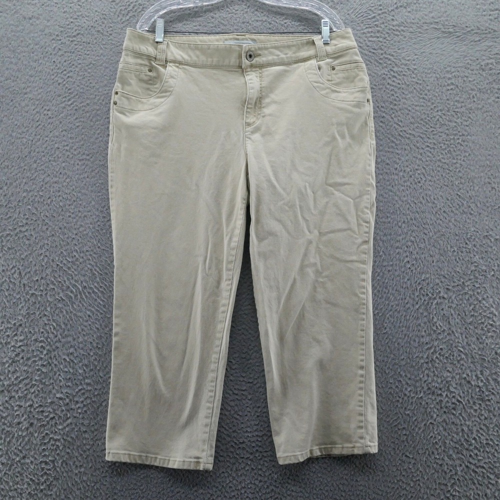 Chicos Platinum Denim Womens Size 3 US 16 Tan Khaki Stretch Cropped Capri Jeans
